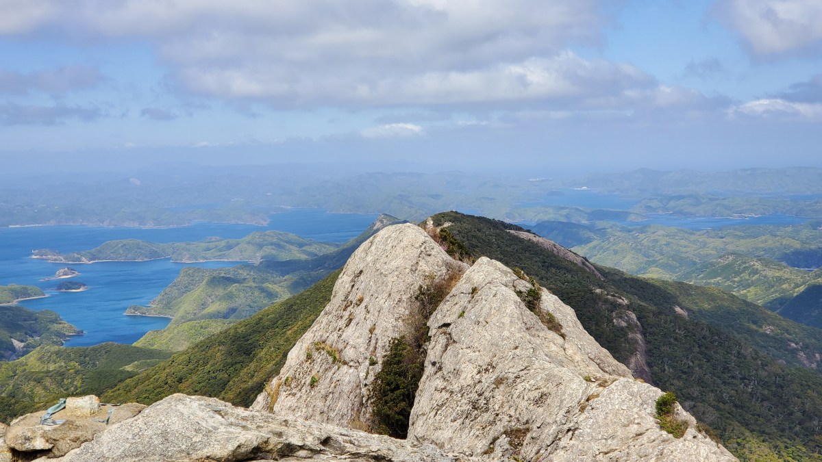 【九州長崎旅人誌一】日本九州行山記 · 對馬島 白嶽山 · 國境之島
