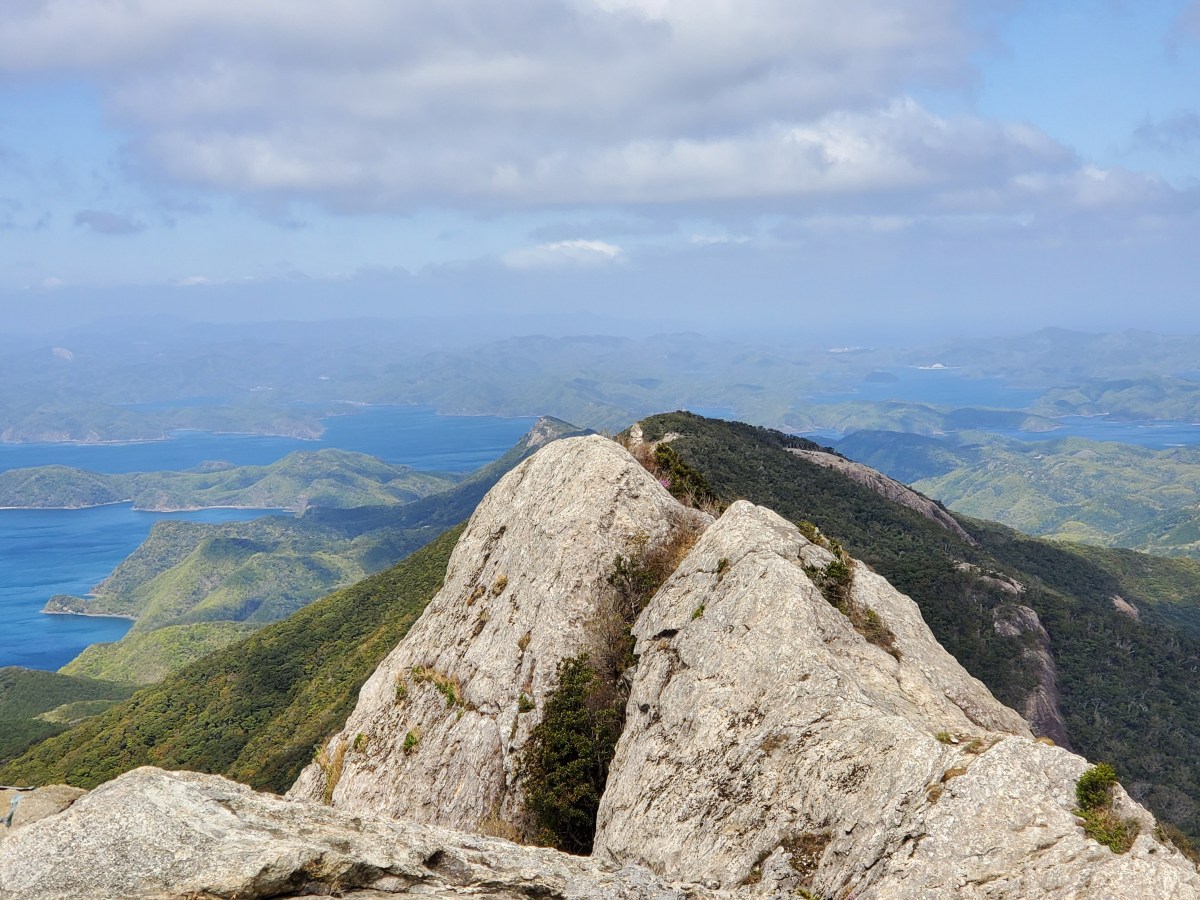 【九州長崎旅人誌一】日本九州行山記 · 對馬島 白嶽山 · 國境之島